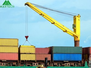 Marine Crane with Container Spreader for Bulk Vessel Operations