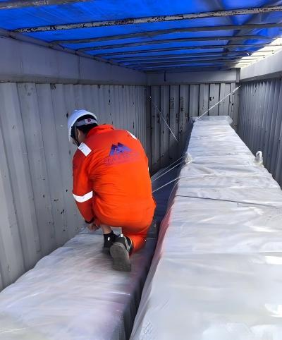 MAXTECH 2.5t 40m Knuckle Boom Marine Crane Ships to Mauritian Client