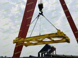 20ft/40ft high quality semi-automatic container spreader with CE ,BV certificate