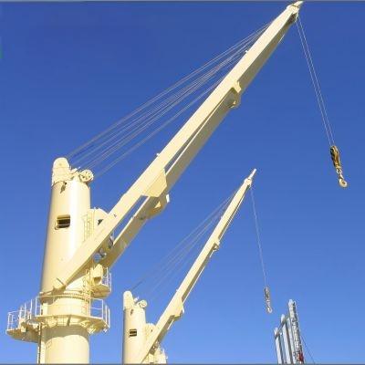 Ship Deck Cranes: The Two giants of Maritime Operations – Electrical Hydraulic and Hydraulic Systems